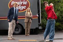 Owen Wilson, Judy Greer e Peter Dager in Stick