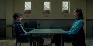 (S-D) Owen Cooper come Jamie Miller, Erin Doherty come Briony Ariston in Adolescence 1x03