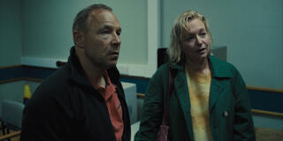 (S-D) Stephen Graham come Eddie Miller, Christine Tremarco come Manda Miller in Adolescence 1x01