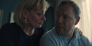 (S-D) Christine Tremarco come Manda Miller, Stephen Graham come Eddie Miller in Adolescence 1x04