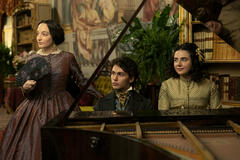 (S-D) Dalila Ricotta come Caterina, Ruben Mulet Porena come Francesco, Greta Esposito come Chiara in Il Gattopardo 1x02