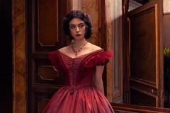 Deva Cassel come Angelica in Il Gattopardo 1x03