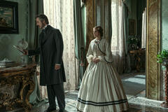 (S-D) Kim Rossi Stuart come Fabrizio, Benedetta Porcaroli come Concetta in Il Gattopardo 1x05