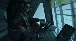 Steven Yeun come Timo in Mickey 17