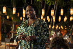 Natasha Rothwell in The White Lotus 3x03