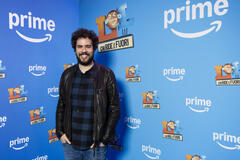 Andrea Pisani al photocall di LOL: chi ride è fuori - Stagione 5