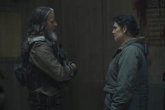 Jeffrey Pierce, Melanie Lynskey in The Last of Us 1x05