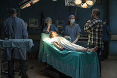 Bella Ramsey in The Last of Us 1x09