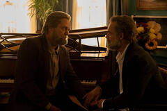 Nick Offerman, Murray Bartlett in The Last of Us 1x03