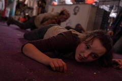 Bella Ramsey in The Last of Us 1x07