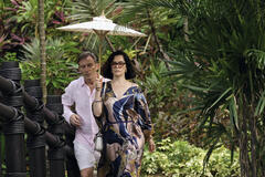 Jason Isaacs, Parker Posey in The White Lotus 3x06