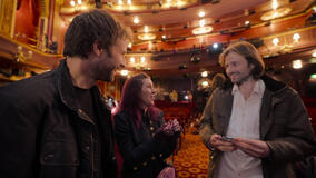 (S-D) Ross Duffer (Original Story & Creative Producer), Kate Trefry (Writer & Original Story) e Matt Duffer (Original Story & Creative Producer) in Stranger Things The First Shadow: dietro le quinte - Immagine dal set