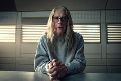 Peter Capaldi in Black Mirror 7 'Plaything' - Immagine dal set