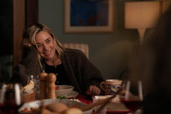 Erica Henningsen come Ginny in The Four Seasons 1x08