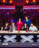 Italia's Got Talent 2025 - prima foto giuria (Frank Matano, Mara Maionchi, Elettra Lamborghini, Alessandro Cattelan) e conduttori (Aurora Leone, Gianluca 'Fru' Colucci)