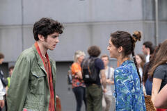 Nicolas Maupas e Martina Gatti sul set del film L'Amore, in teoria