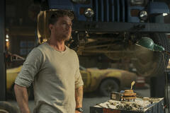 Logan (Ryan Phillippe) in Motorheads - Stagione 1 - Immagine dal set