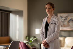 Willa Fitzgerald come Danny Simms in Pulse 1x08