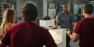 Jessie T. Usher come Sam Elijah in Pulse 1x10