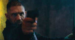 Tom Hardy come Walker in HAVOC