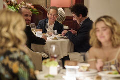 Paolo Camilli, Tom Hollander, Bruno Gouery in The White Lotus 2x03