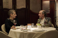 Michael Imperioli, F. Murray Abraham in The White Lotus 2x04