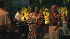 Natasha Rothwell, Jon Gries in The White Lotus 3x07
