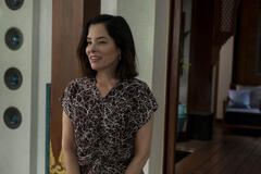 Parker Posey in The White Lotus 3x08