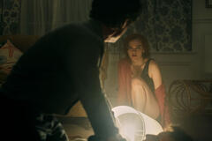 Madeline Brewer come Bronte in You 5x05