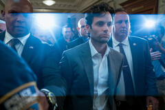 Penn Badgley come Joe Goldberg in You 5x10