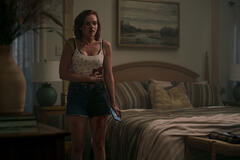 Madeline Brewer come Bronte in You 5x10