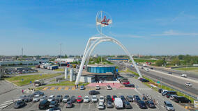 Lo storico Autogrill Villoresi Ovest, icona del design italiano. Tucci in Italy - Lombardia