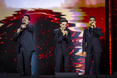 Piero Barone, Ignazio Boschetto e Gianluca Ginoble in Tutti per Uno - Viaggio nel Tempo 2025