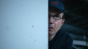 Tristán Ulloa come Salva in La vedova nera