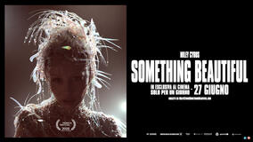 Miley Cyrus Something Beautiful - Poster orizzontale
