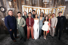 (S-D) John Norris, Uriah Shelton, Josh Macqueen, Nicolas Cantu, Drake Rodger, Nathalie Kelley, Michael Cimino, Johnna Dias-Watson, Melissa Collazo, Mia Healey, Ryan Phillippe e Jason Seagraves partecipano alla premiere di Motorheads di Prime Video presso l'Academy Museum of Motion Pictures, Ted Mann Theater, il 13 maggio 2025 a Los Angeles, California