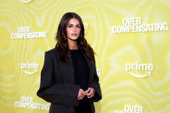 Kaia Gerber partecipa alla proiezione e all'after-party di Overcompensating all'Hollywood Palladium il 14 maggio 2025 a Los Angeles, California