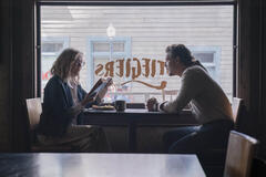 Catherine O'Hara, Pedro Pascal in The Last of Us 2x06