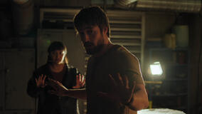 Ariela Barer, Spencer Lord in The Last of Us 2x07