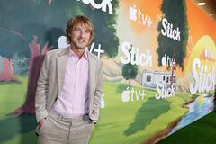 Il produttore esecutivo e protagonista Owen Wilson partecipa alla première mondiale della serie Apple TV+ 'Stick' all'AMC Century City il 29 maggio 2025 a Los Angeles, California