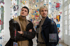  (S-D) Andrea Lattanzi come Angelo Tiberi, Pierpaolo Spollon come Cosmo Speranza in Chiaroscuro 1x01