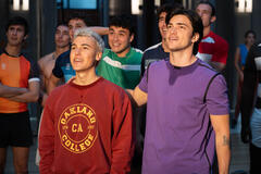 Martí Cordero come Charly Lago, Juan Perales come Sebas Senghor in Olympo 1x07