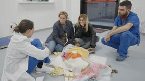 Pet anatomy 1x01 - Foto Poxie