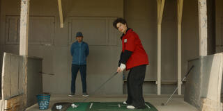 Owen Wilson e Peter Dager in Stick 1x01