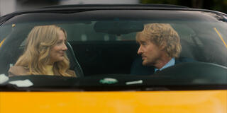 Judy Greer e Owen Wilson in Stick 1x01