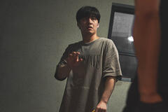 Kang Ha-neul come No Woo-sung in 84m2 - Immagine dal set