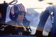 Tom Cruise in Top Gun