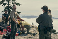 Eric Bana come Kyle Turner in Untamed 1x01