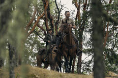 (S-D) Lily Santiago come Naya Vasquez, Eric Bana come Kyle Turner in Untamed 1x01