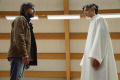 Michele Riondino e Giulio Feltri in La valle dei sorrisi (The Holy Boy) di Paolo Strippoli